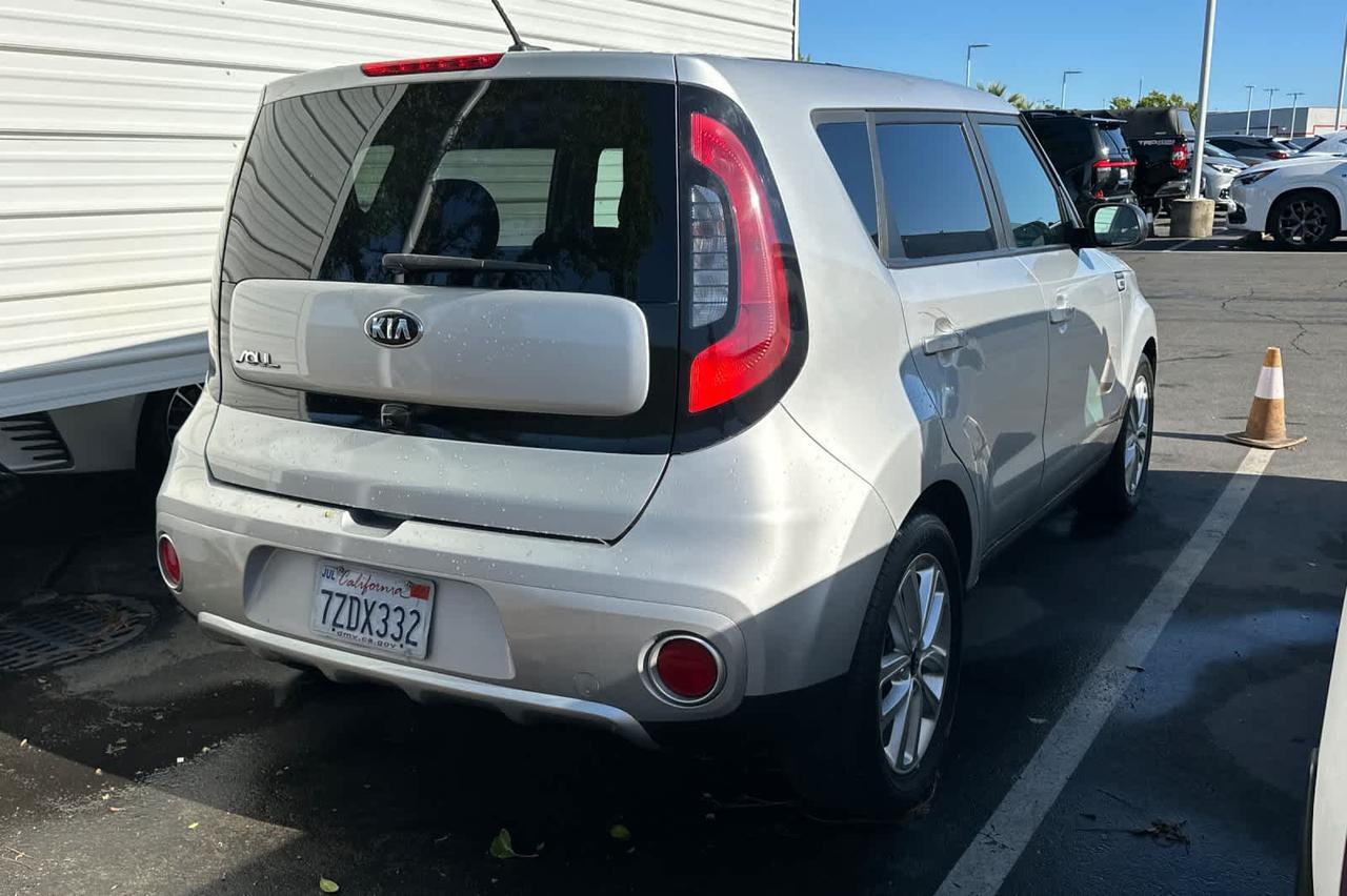 2018 Kia Soul +