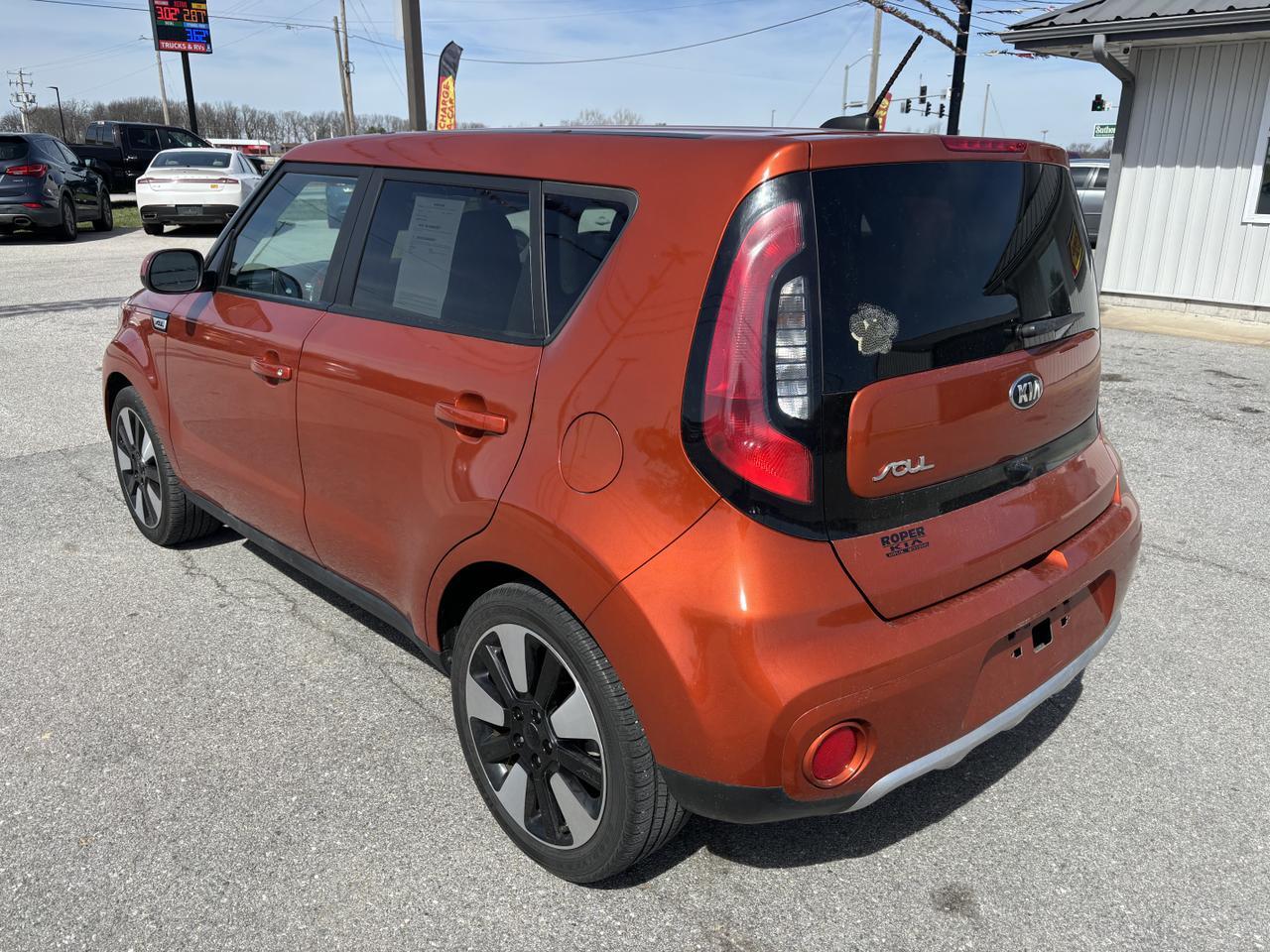 2018 Kia Soul + Wagon 4D Aurora MO
