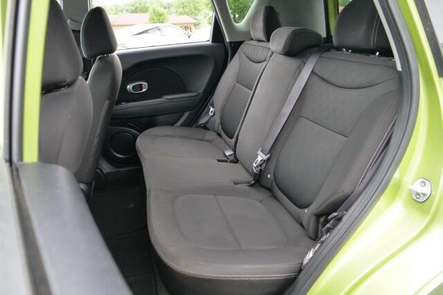 2018 Kia Soul Base / 6 Speed Manual! High Point NC