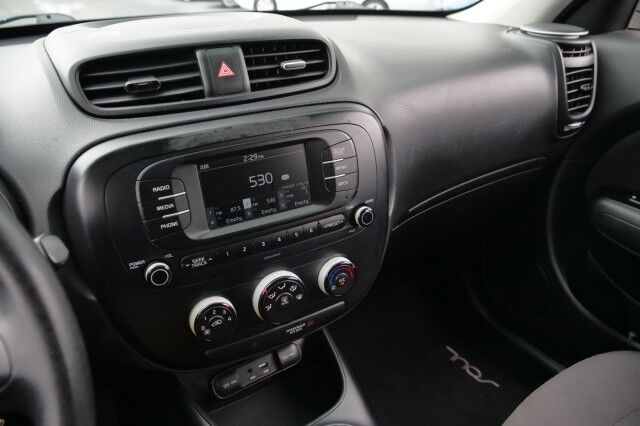 2018 Kia Soul Base / 6 Speed Manual! High Point NC