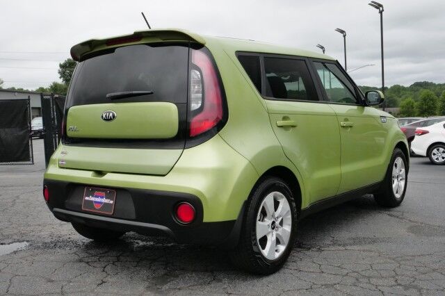 2018 Kia Soul Base / 6 Speed Manual! High Point NC