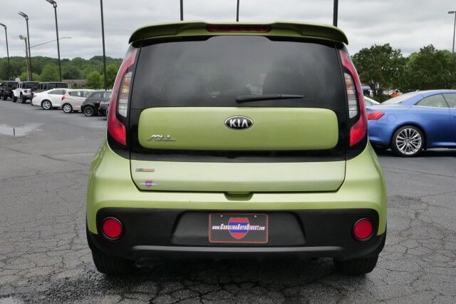 2018 Kia Soul Base / 6 Speed Manual! High Point NC