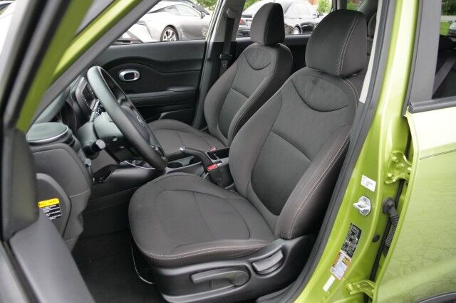 2018 Kia Soul Base / 6 Speed Manual! High Point NC