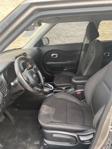 2018 Kia Soul Base 6M Sandy UT