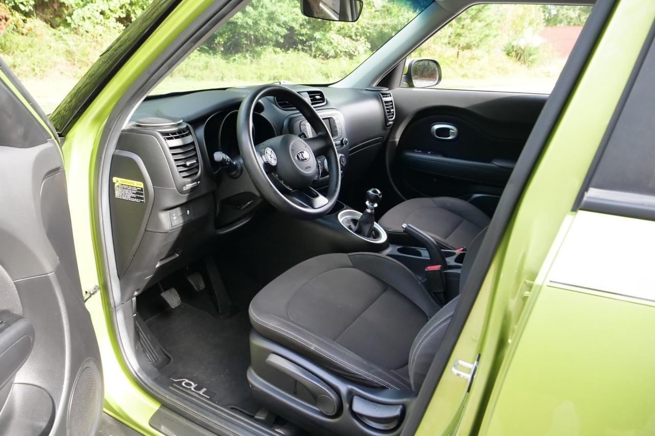 2018 Kia Soul Base / Manual / RV Tow Kit! Lincolnton NC