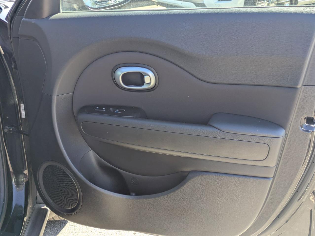 2018 Kia Soul Base Castroville TX