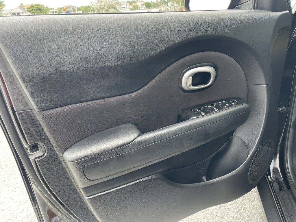 2018 Kia Soul Base Sarasota FL