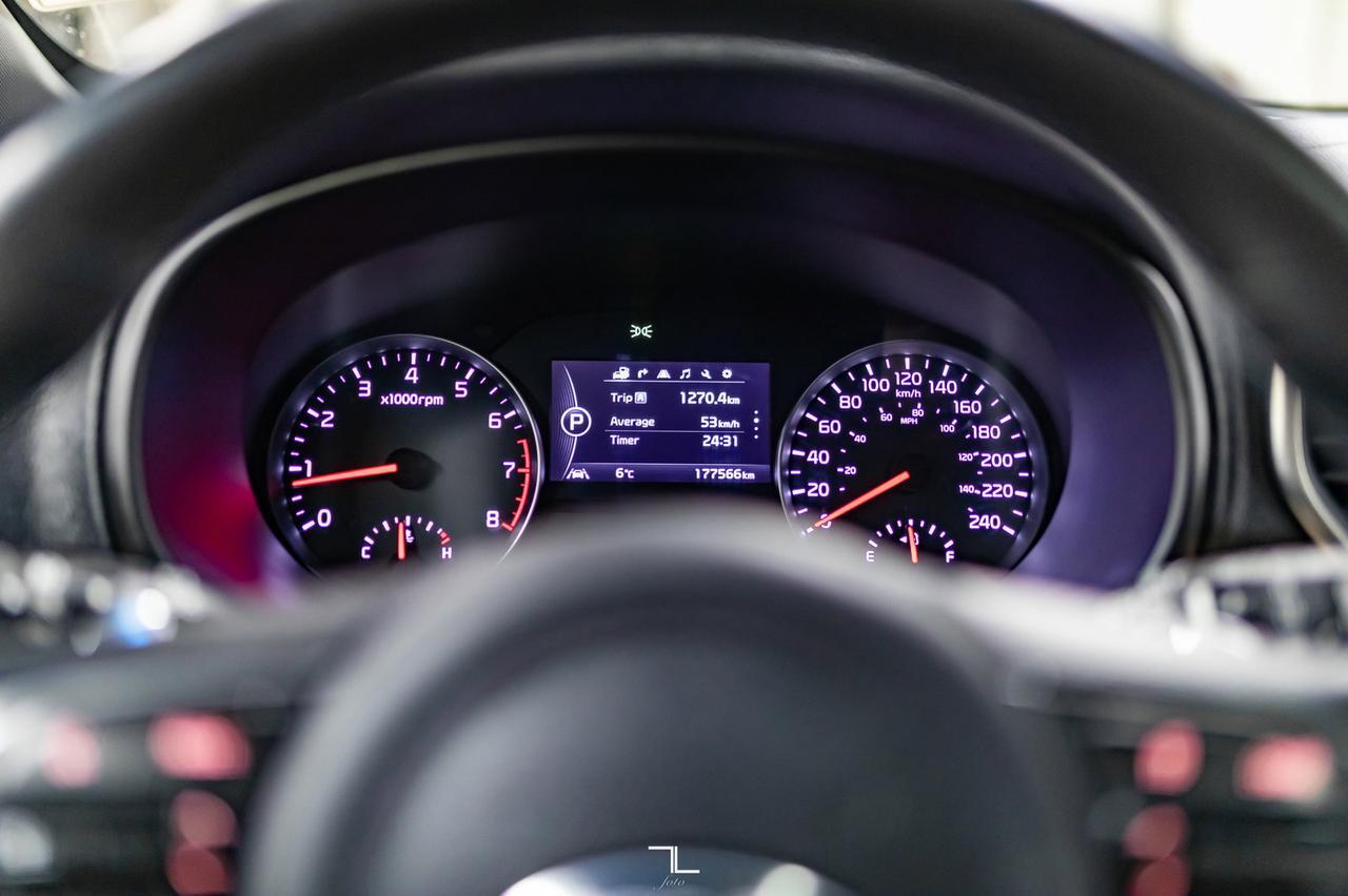 2018 Kia Sportage AWD SX Turbo Leather Roof Nav BCam Red Deer AB