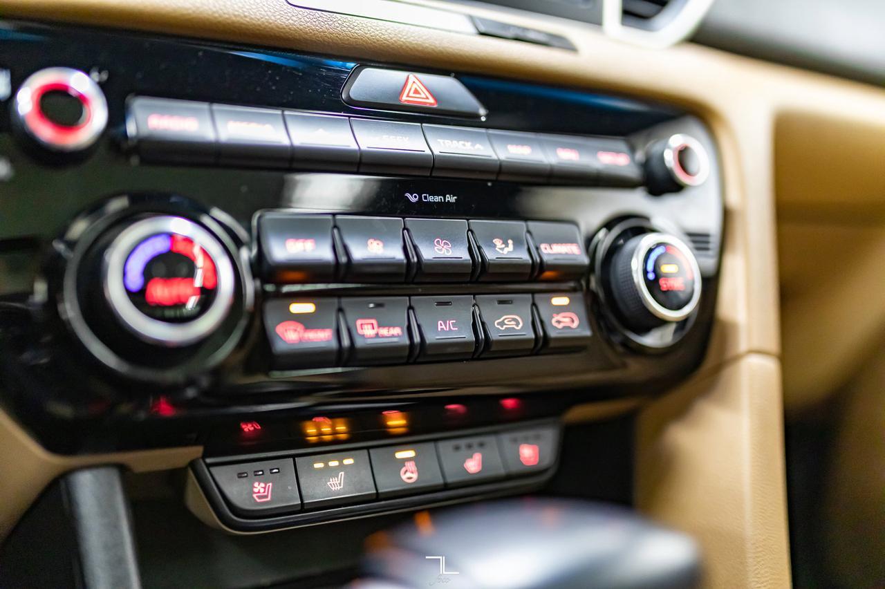 2018 Kia Sportage AWD SX Turbo Leather Roof Nav BCam Red Deer AB