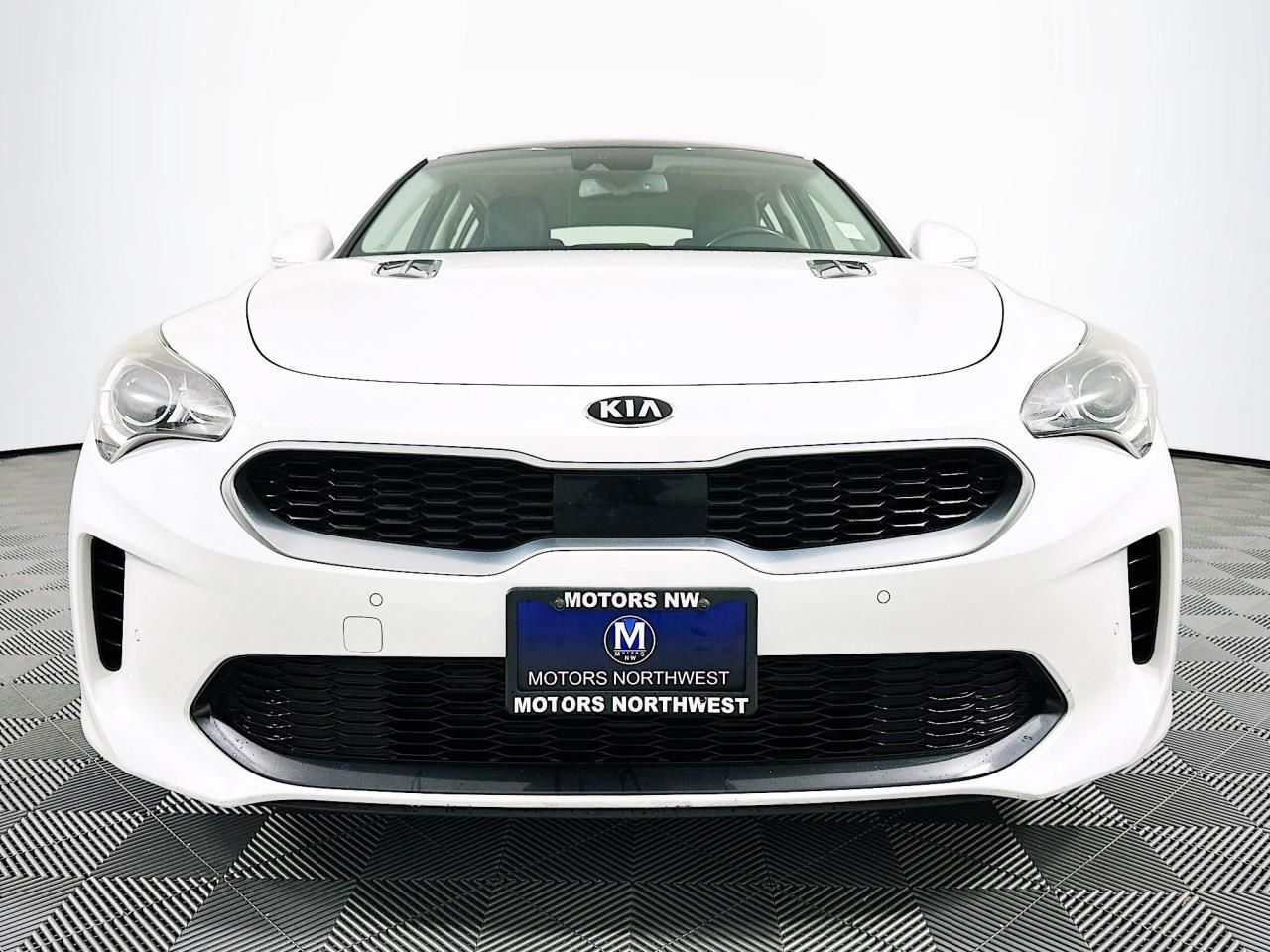 2018 Kia Stinger Base