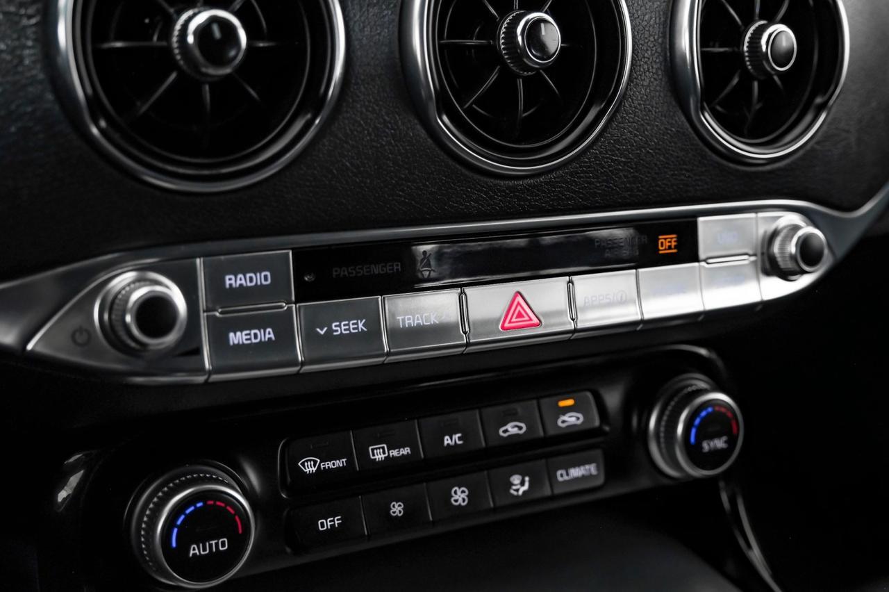 2018 Kia Stinger GT AWD AUTOMATICC LEATHER HEATED SEATS REAR CAMERA KEYLESS START BLUETOOTH Carrollton TX