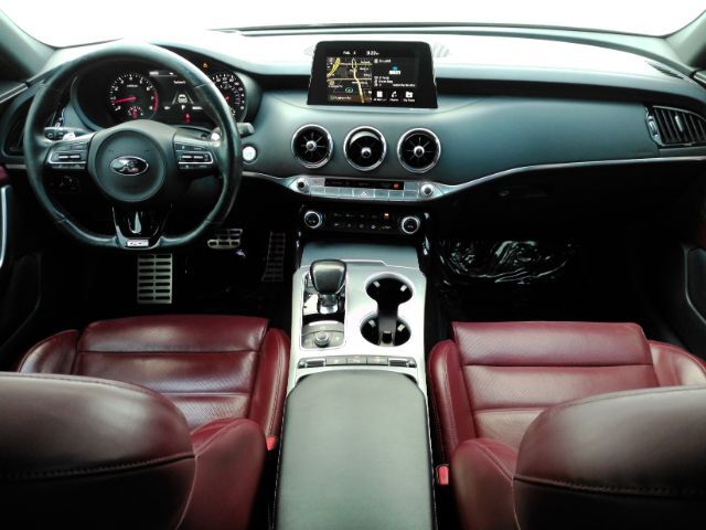 2018 Kia Stinger GT2