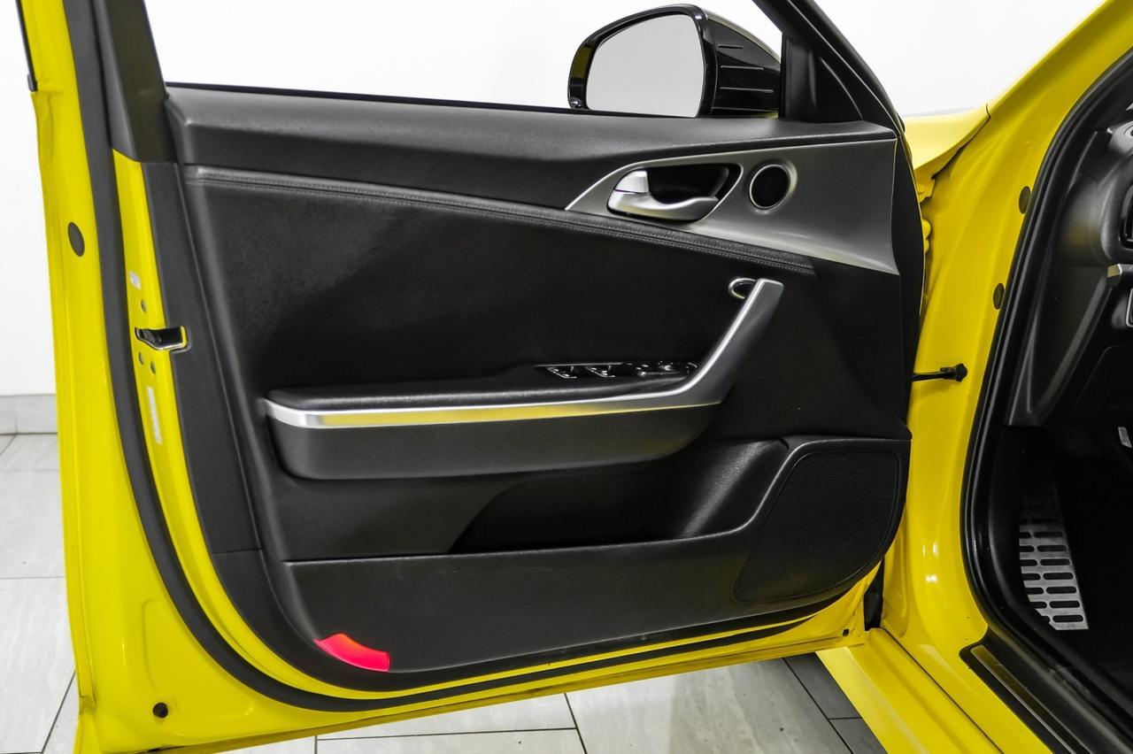 2018 Kia Stinger PREMIER LEATHER HEATED SEATS REAR CAMERA KEYLESS START BLUETOOTH Carrollton TX