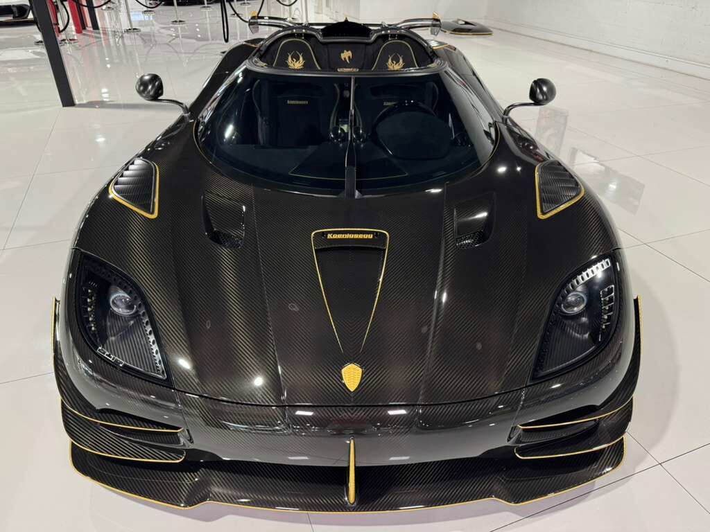 2018 Koenigsegg Agera RS Phoenix ONE OF ONE!! FULLY EXPOSED CARBON FIBER W/24K GOLD LEAF, BLACK ALCANTARA INTERIOR W/GOLD ACCENTS