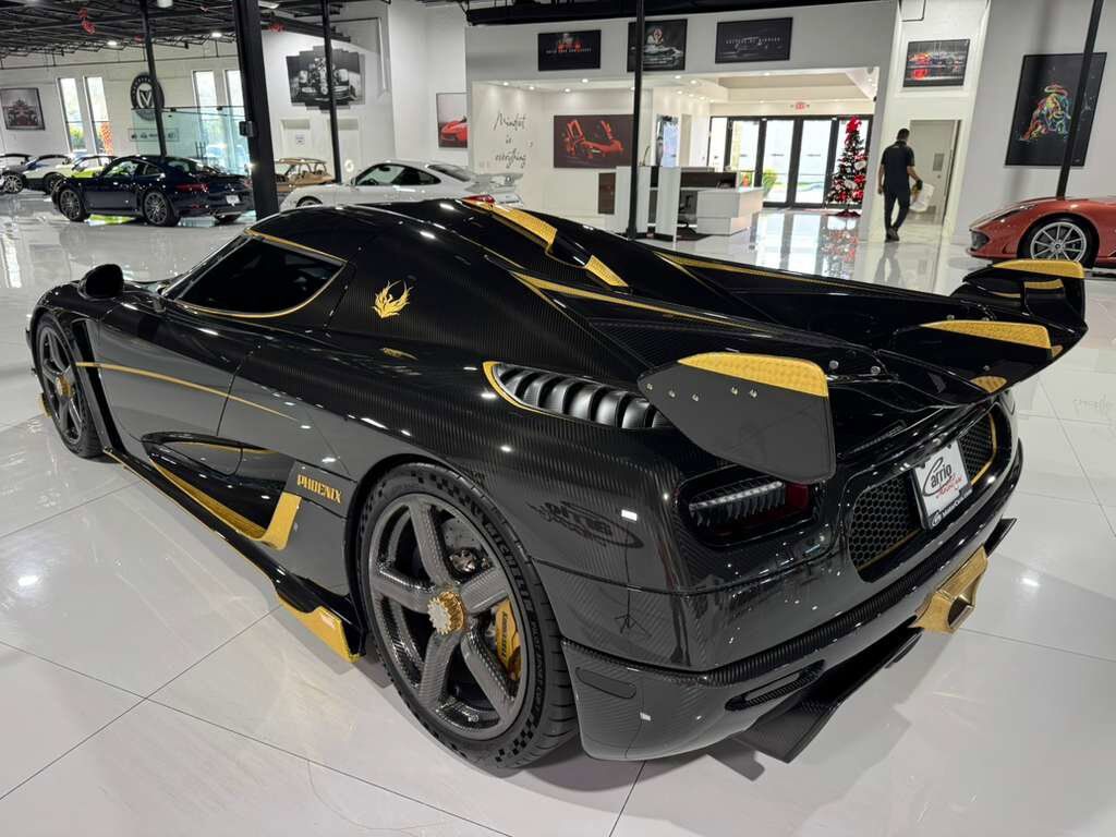 2018 Koenigsegg Agera RS Phoenix ONE OF ONE!! FULLY EXPOSED CARBON FIBER W/24K GOLD LEAF, BLACK ALCANTARA INTERIOR W/GOLD ACCENTS Fort Lauderdale FL