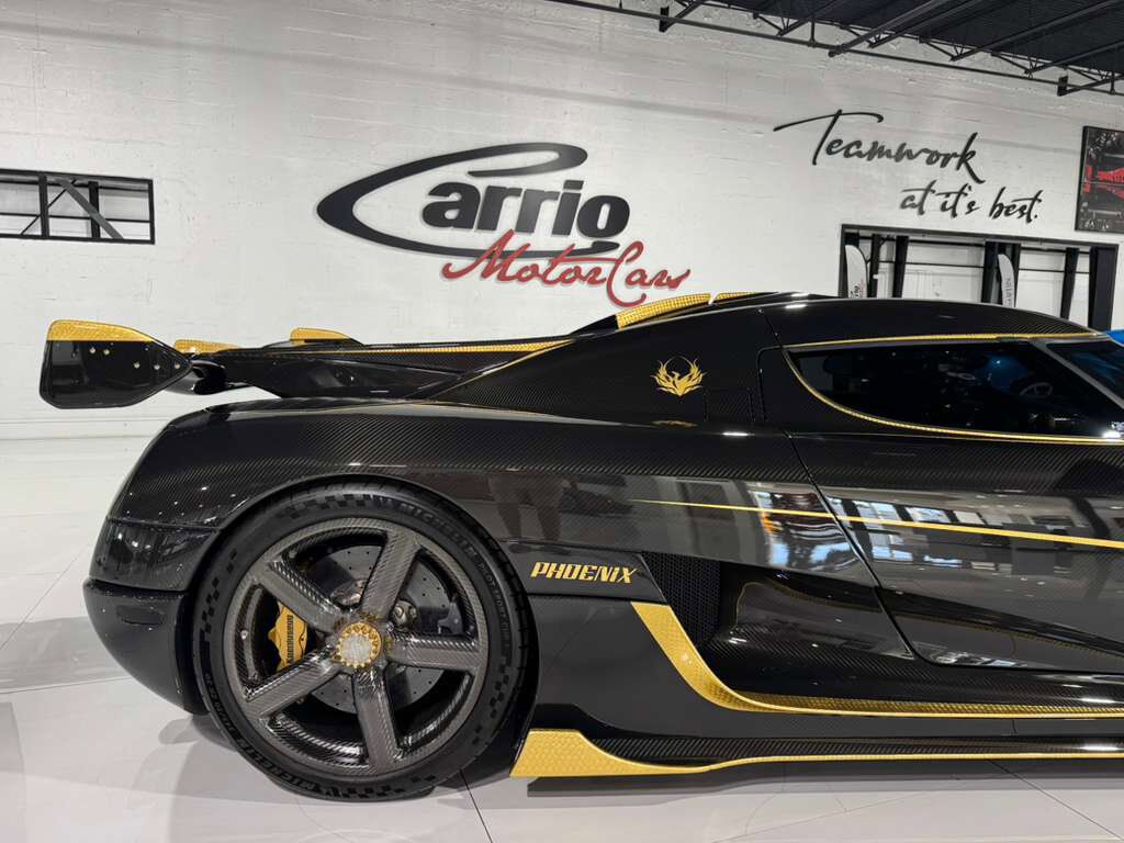 2018 Koenigsegg Agera RS Phoenix ONE OF ONE!! FULLY EXPOSED CARBON FIBER W/24K GOLD LEAF, BLACK ALCANTARA INTERIOR W/GOLD ACCENTS Fort Lauderdale FL