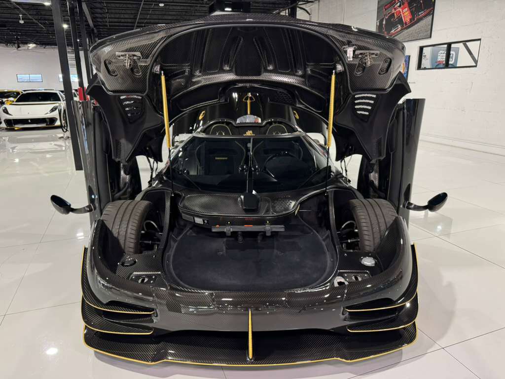2018 Koenigsegg Agera RS Phoenix ONE OF ONE!! FULLY EXPOSED CARBON FIBER W/24K GOLD LEAF, BLACK ALCANTARA INTERIOR W/GOLD ACCENTS Fort Lauderdale FL