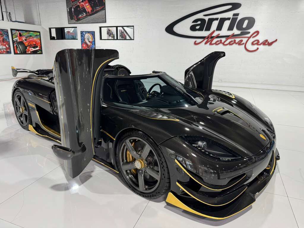 2018 Koenigsegg Agera RS Phoenix ONE OF ONE!! FULLY EXPOSED CARBON FIBER W/24K GOLD LEAF, BLACK ALCANTARA INTERIOR W/GOLD ACCENTS Fort Lauderdale FL