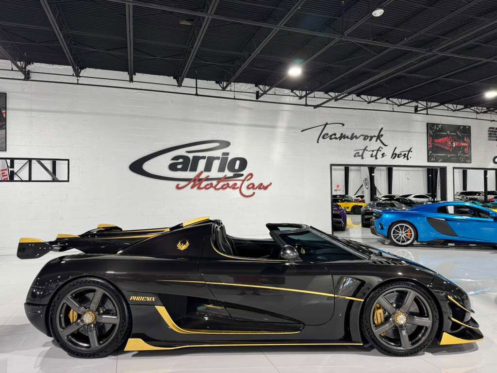 2018 Koenigsegg Agera RS Phoenix ONE OF ONE!! FULLY EXPOSED CARBON FIBER W/24K GOLD LEAF, BLACK ALCANTARA INTERIOR W/GOLD ACCENTS Fort Lauderdale FL
