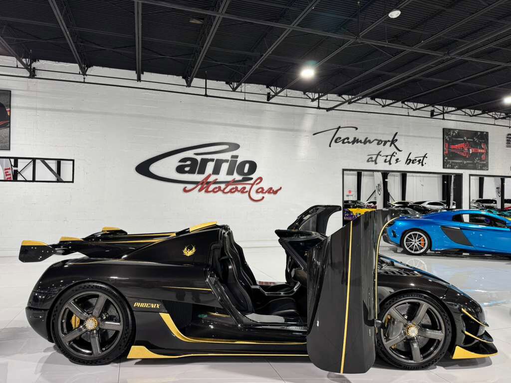 2018 Koenigsegg Agera RS Phoenix ONE OF ONE!! FULLY EXPOSED CARBON FIBER W/24K GOLD LEAF, BLACK ALCANTARA INTERIOR W/GOLD ACCENTS Fort Lauderdale FL