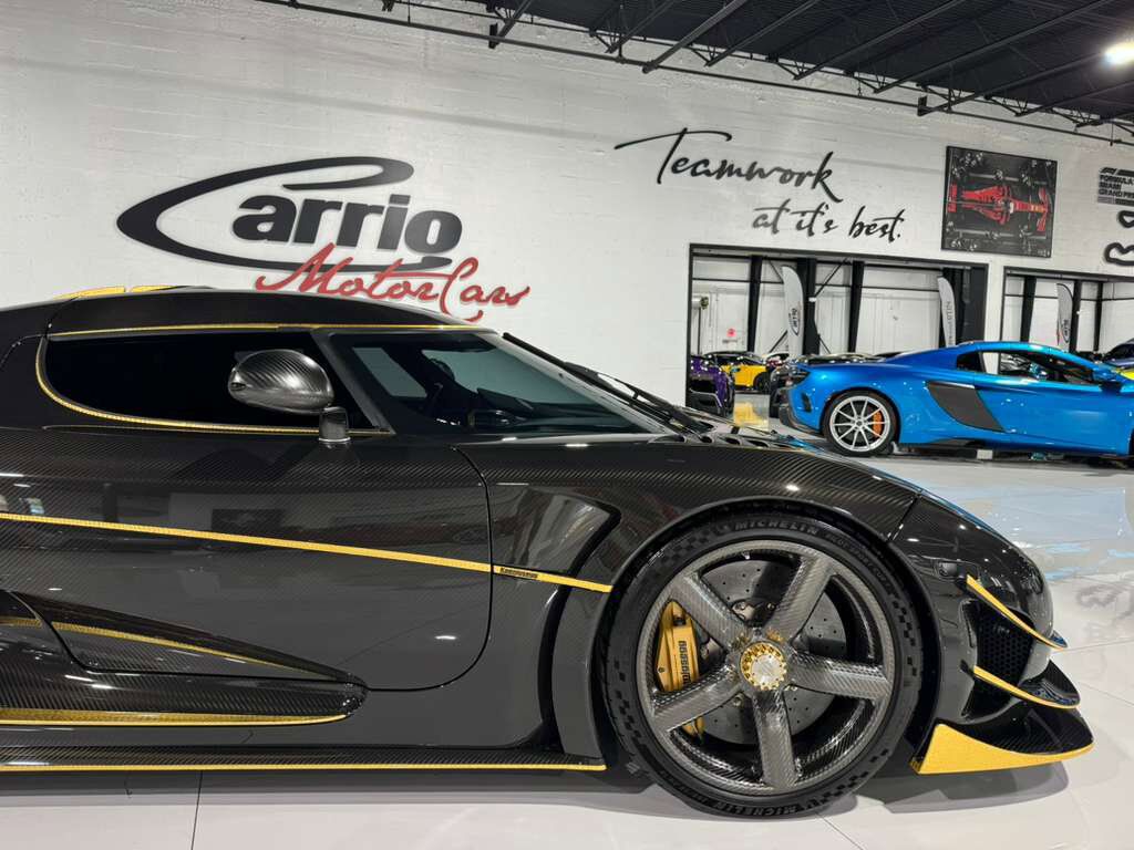 2018 Koenigsegg Agera RS Phoenix ONE OF ONE!! FULLY EXPOSED CARBON FIBER W/24K GOLD LEAF, BLACK ALCANTARA INTERIOR W/GOLD ACCENTS Fort Lauderdale FL