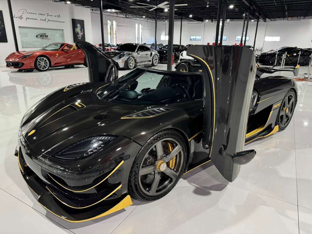 2018 Koenigsegg Agera RS Phoenix ONE OF ONE!! FULLY EXPOSED CARBON FIBER W/24K GOLD LEAF, BLACK ALCANTARA INTERIOR W/GOLD ACCENTS Fort Lauderdale FL