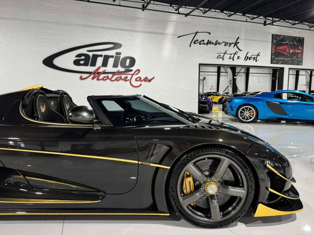 2018 Koenigsegg Agera RS Phoenix ONE OF ONE!! FULLY EXPOSED CARBON FIBER W/24K GOLD LEAF, BLACK ALCANTARA INTERIOR W/GOLD ACCENTS Fort Lauderdale FL