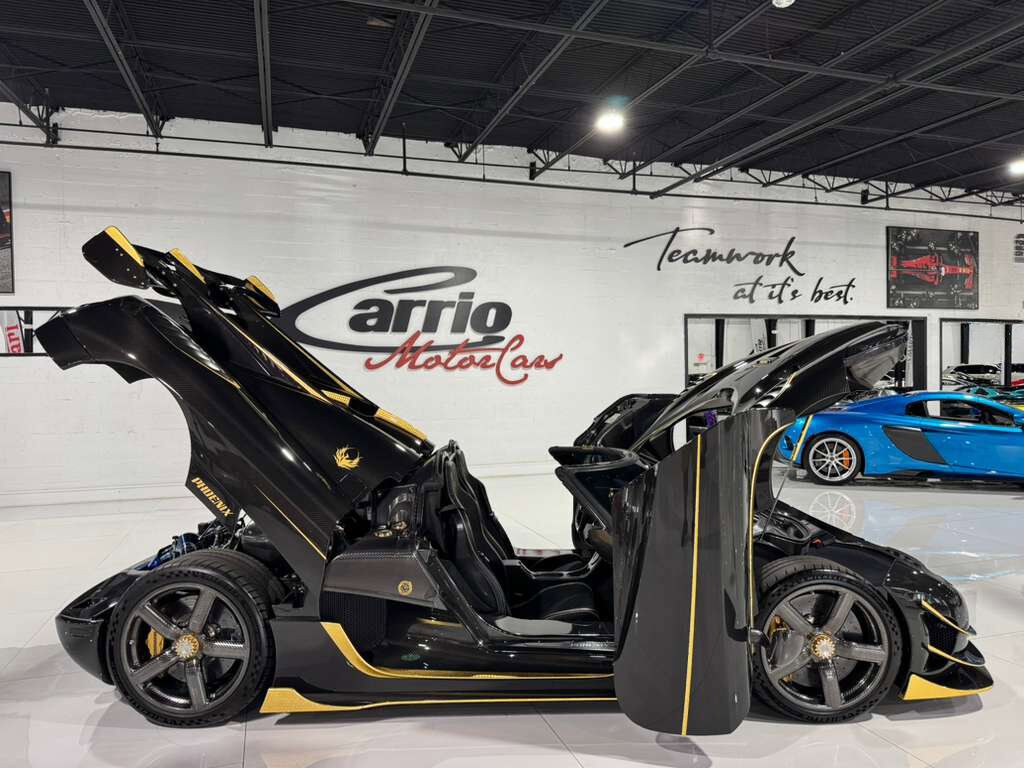 2018 Koenigsegg Agera RS Phoenix ONE OF ONE!! FULLY EXPOSED CARBON FIBER W/24K GOLD LEAF, BLACK ALCANTARA INTERIOR W/GOLD ACCENTS Fort Lauderdale FL