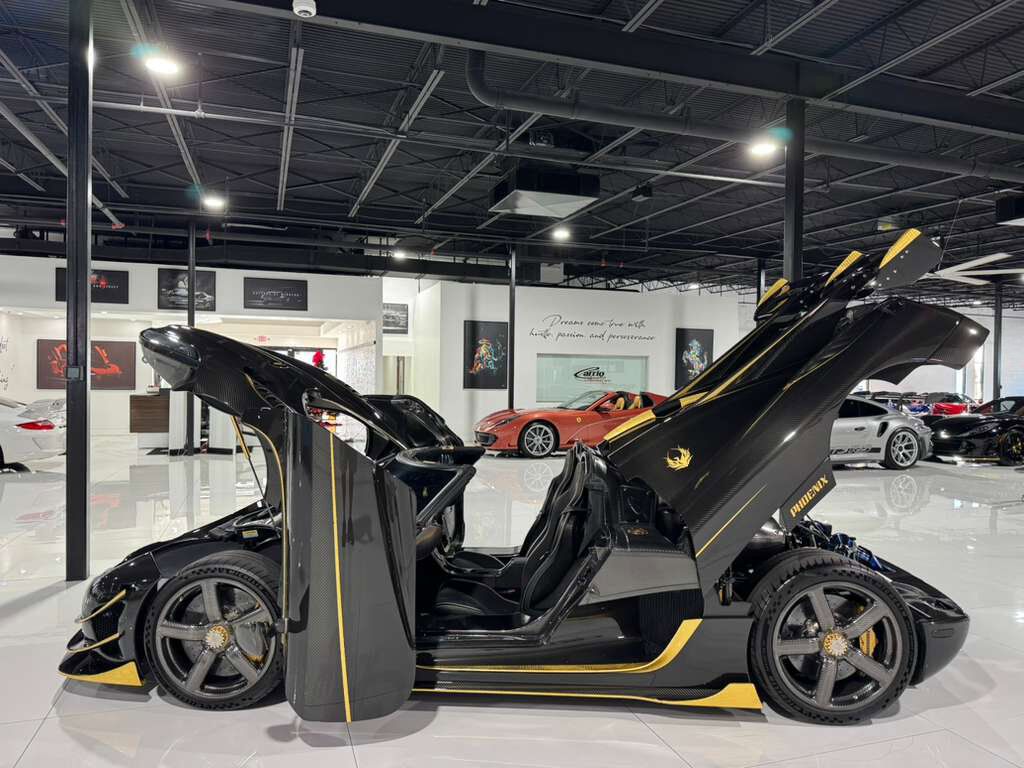 2018 Koenigsegg Agera RS Phoenix ONE OF ONE!! FULLY EXPOSED CARBON FIBER W/24K GOLD LEAF, BLACK ALCANTARA INTERIOR W/GOLD ACCENTS Fort Lauderdale FL