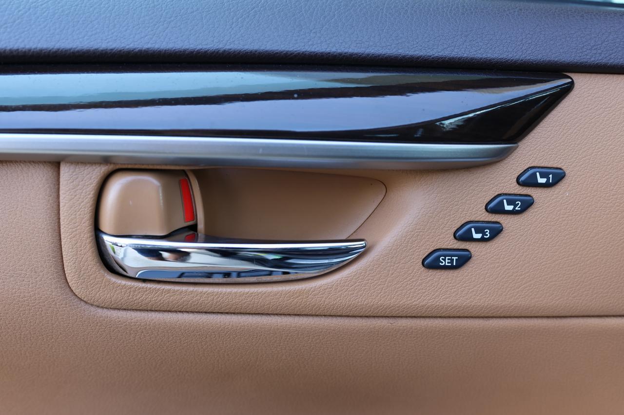 2018 LEXUS ES 350 Houston TX