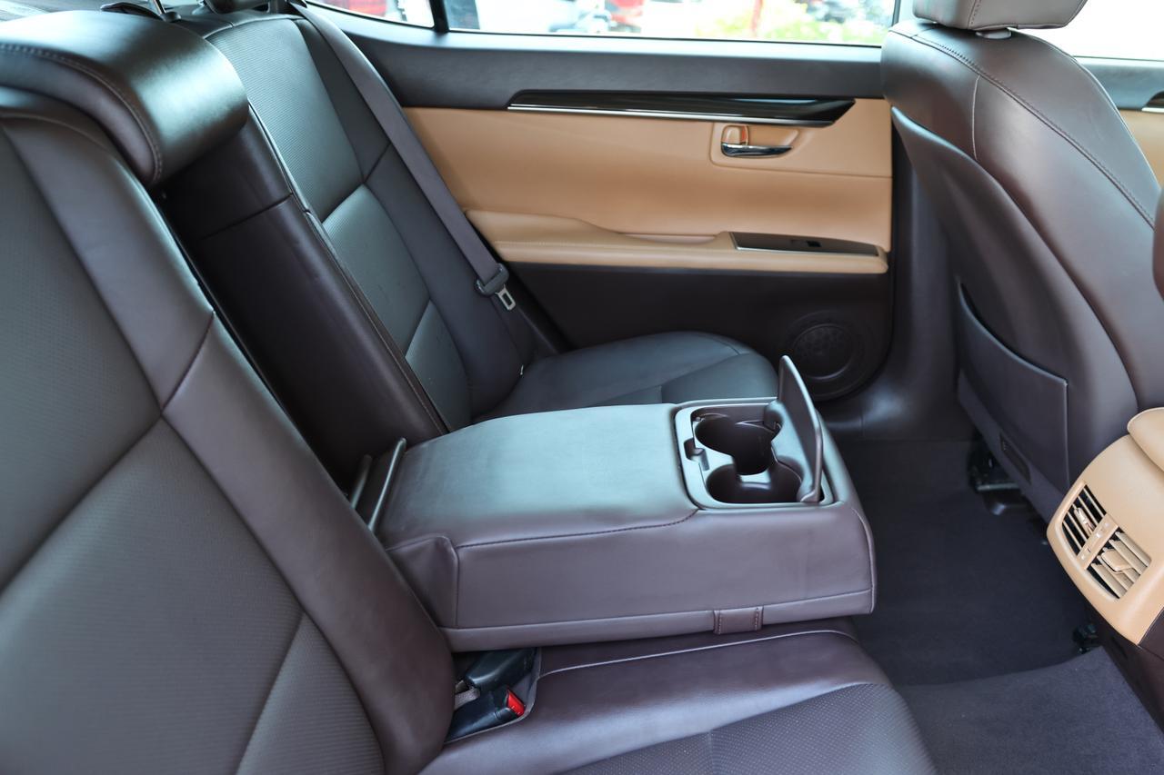 2018 LEXUS ES 350 Houston TX