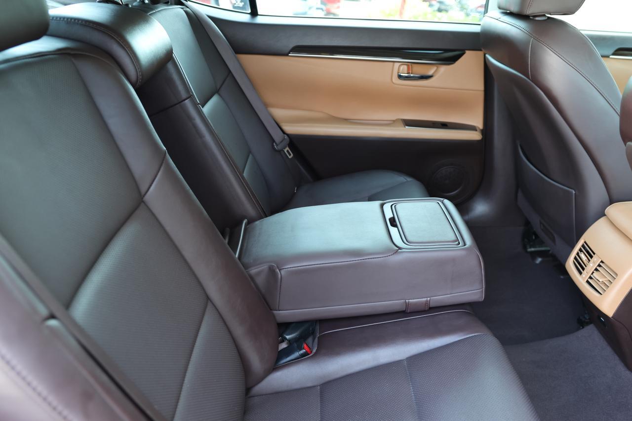 2018 LEXUS ES 350 Houston TX