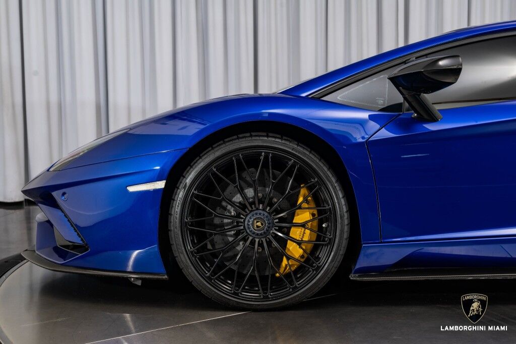 2018 Lamborghini Aventador North Miami Beach FL