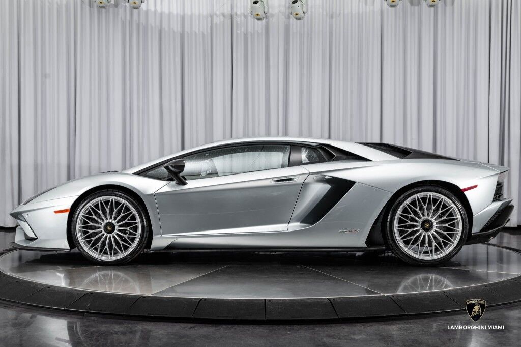 2018 Lamborghini Aventador S North Miami Beach FL