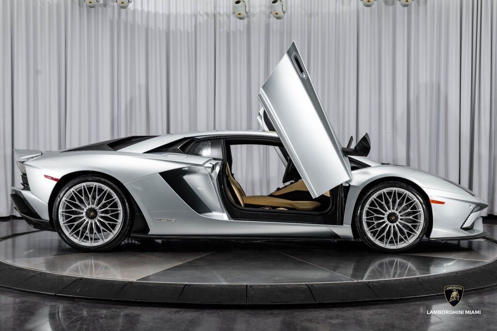 2018 Lamborghini Aventador S North Miami Beach FL
