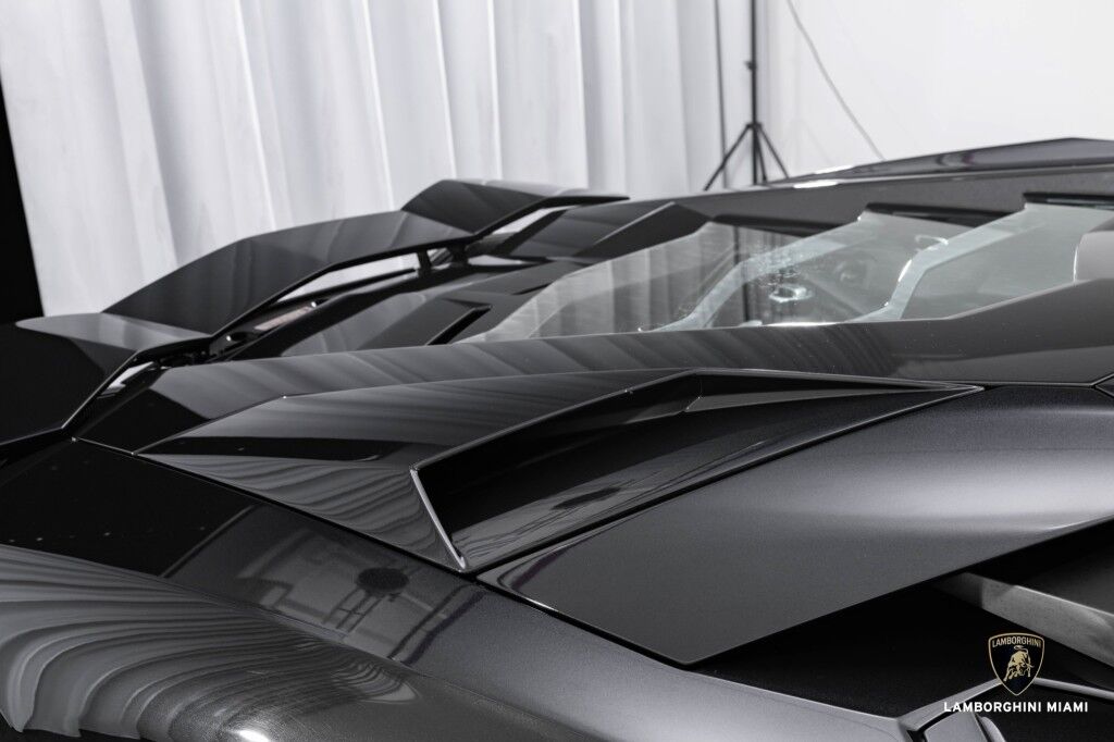 2018 Lamborghini Aventador S