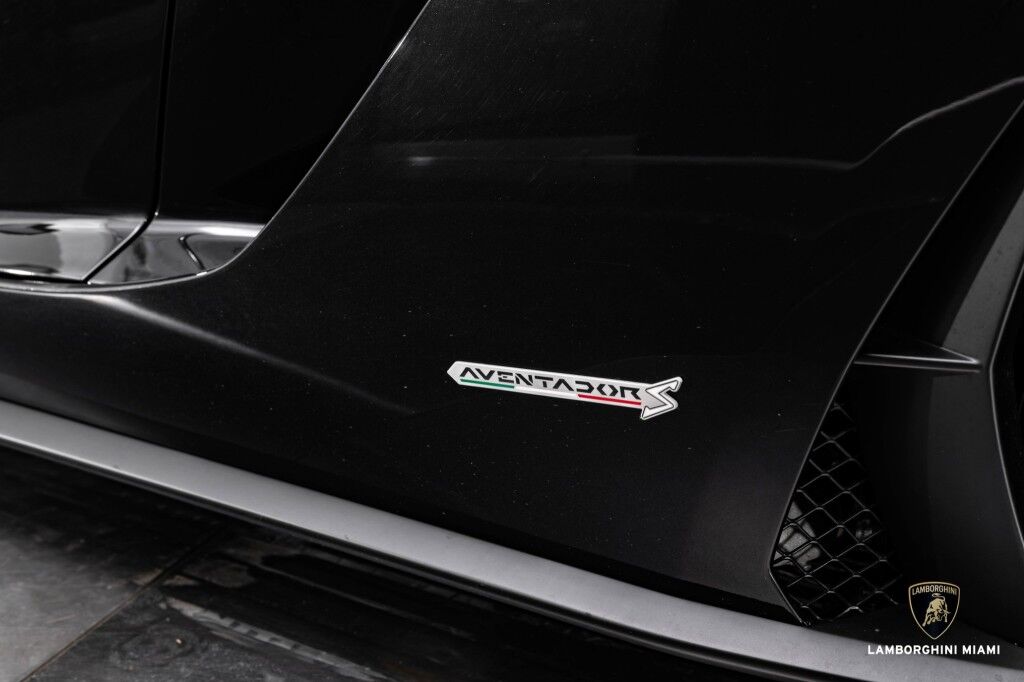 2018 Lamborghini Aventador S North Miami Beach FL