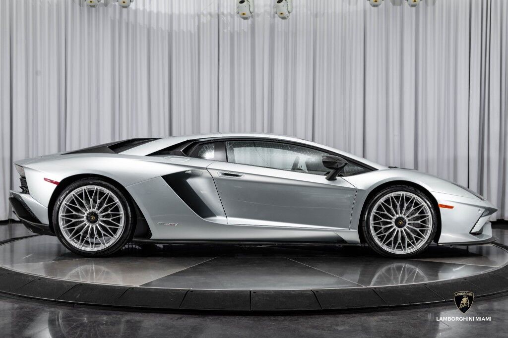 2018 Lamborghini Aventador S North Miami Beach FL