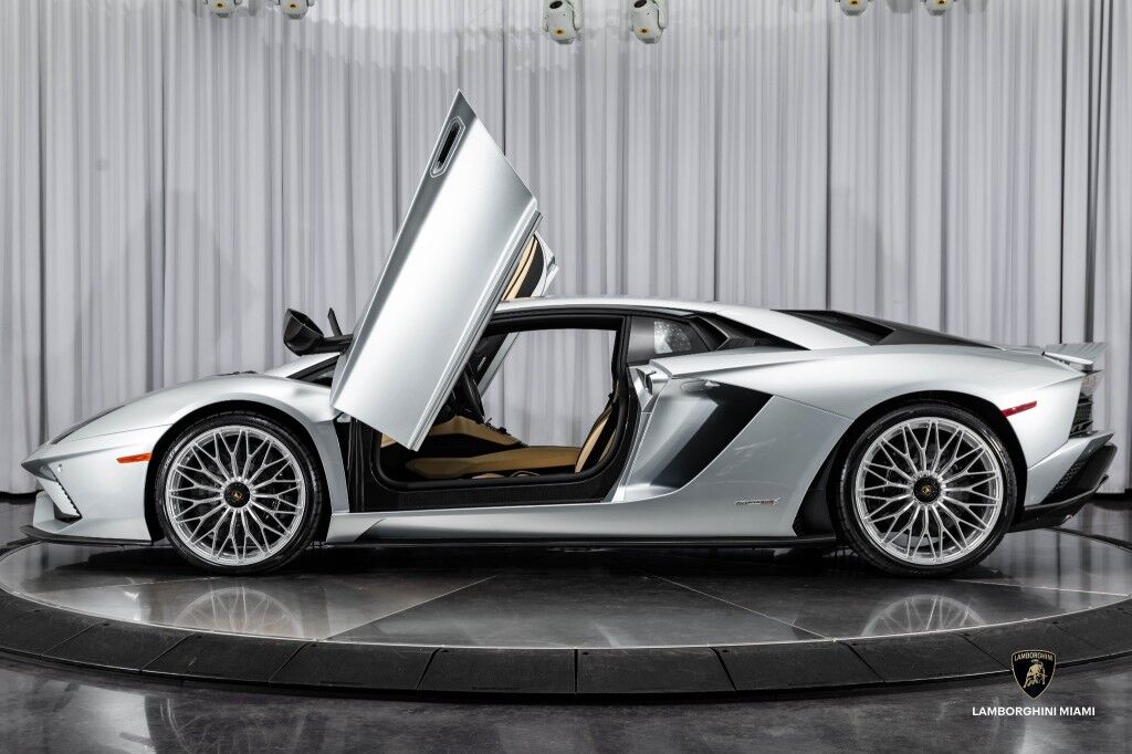 2018 Lamborghini Aventador S North Miami Beach FL