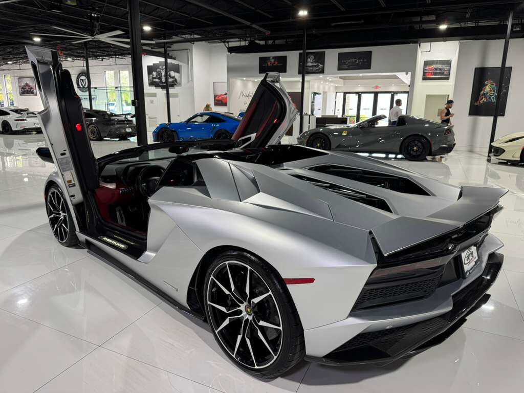 2018 Lamborghini Aventador S Roadster Grigio Adamas paint,Ad Personam interior, Sensonum audio AND MUCH MORE!! Fort Lauderdale FL
