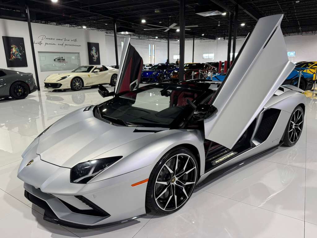 2018 Lamborghini Aventador S Roadster Grigio Adamas paint,Ad Personam interior, Sensonum audio AND MUCH MORE!! Fort Lauderdale FL
