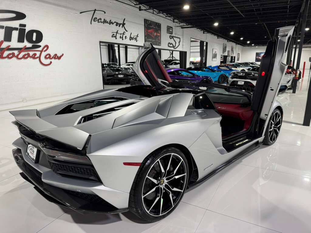 2018 Lamborghini Aventador S Roadster Grigio Adamas paint,Ad Personam interior, Sensonum audio AND MUCH MORE!! Fort Lauderdale FL