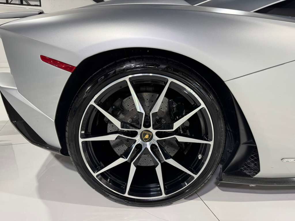 2018 Lamborghini Aventador S Roadster Grigio Adamas paint,Ad Personam interior, Sensonum audio AND MUCH MORE!! Fort Lauderdale FL