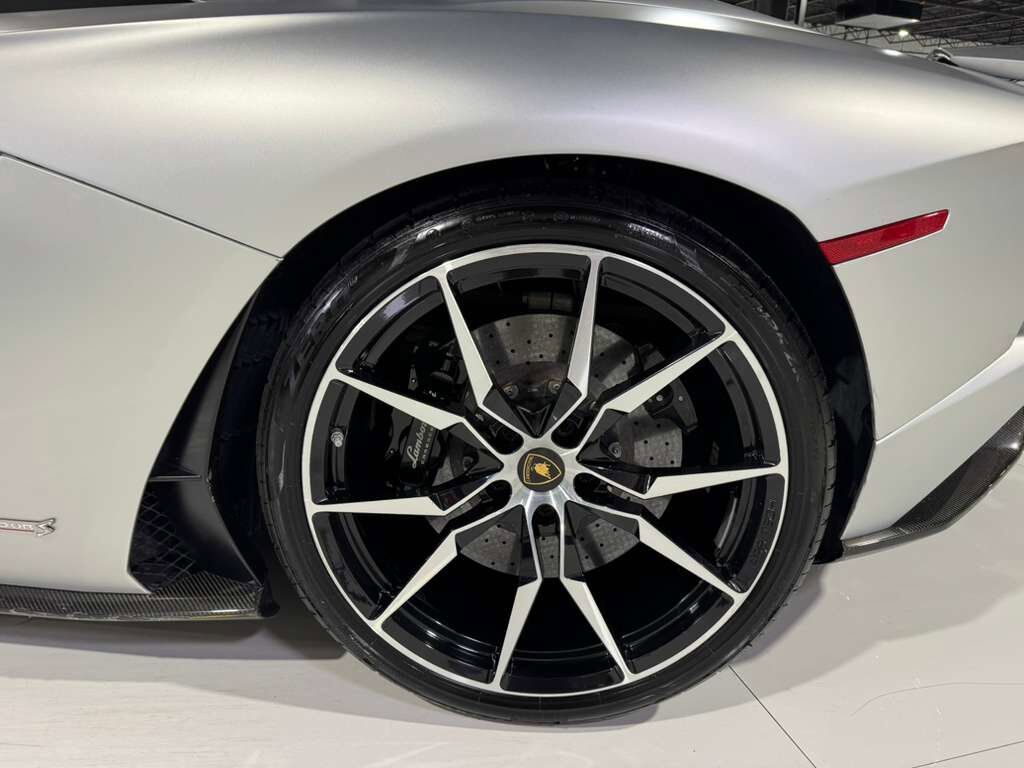 2018 Lamborghini Aventador S Roadster Grigio Adamas paint,Ad Personam interior, Sensonum audio AND MUCH MORE!! Fort Lauderdale FL