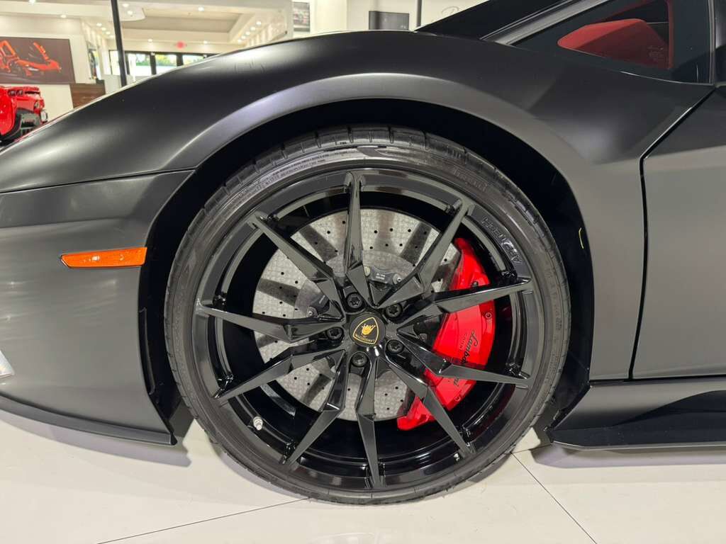 2018 Lamborghini Aventador S Roadster custom interior, Sensonum audio system, interior carbon trim AND MUCH MORE!! Fort Lauderdale FL