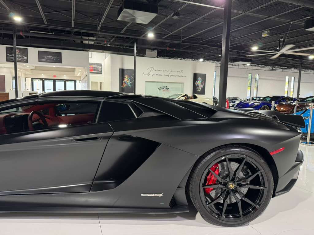 2018 Lamborghini Aventador S Roadster custom interior, Sensonum audio system, interior carbon trim AND MUCH MORE!! Fort Lauderdale FL