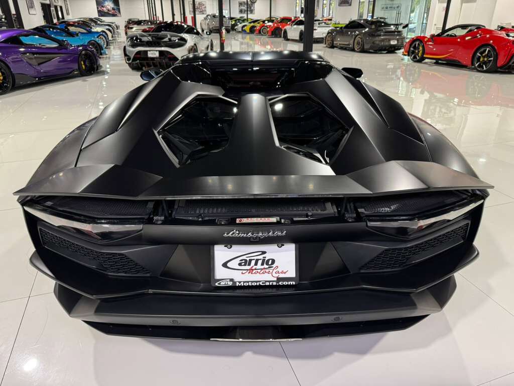 2018 Lamborghini Aventador S Roadster custom interior, Sensonum audio system, interior carbon trim AND MUCH MORE!! Fort Lauderdale FL
