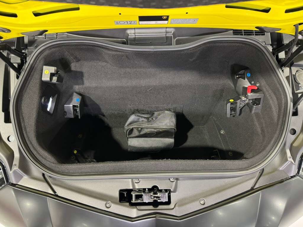 2018 Lamborghini Aventador S Roadster custom interior, Sensonum audio system, interior carbon trim AND MUCH MORE!! Fort Lauderdale FL