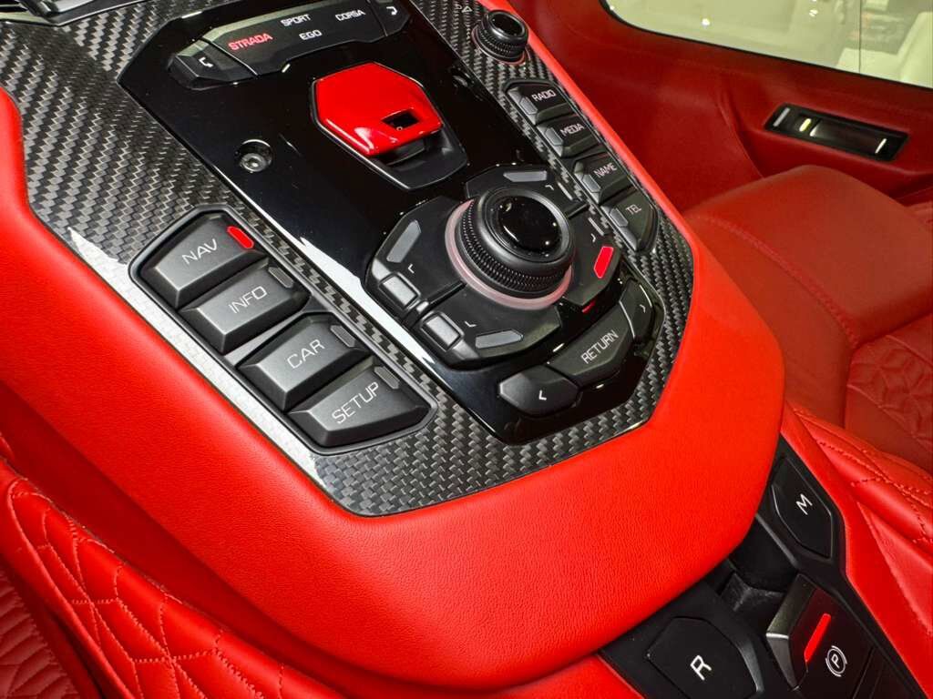 2018 Lamborghini Aventador S Roadster custom interior, Sensonum audio system, interior carbon trim AND MUCH MORE!! Fort Lauderdale FL