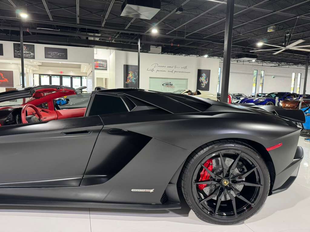 2018 Lamborghini Aventador S Roadster custom interior, Sensonum audio system, interior carbon trim AND MUCH MORE!! Fort Lauderdale FL